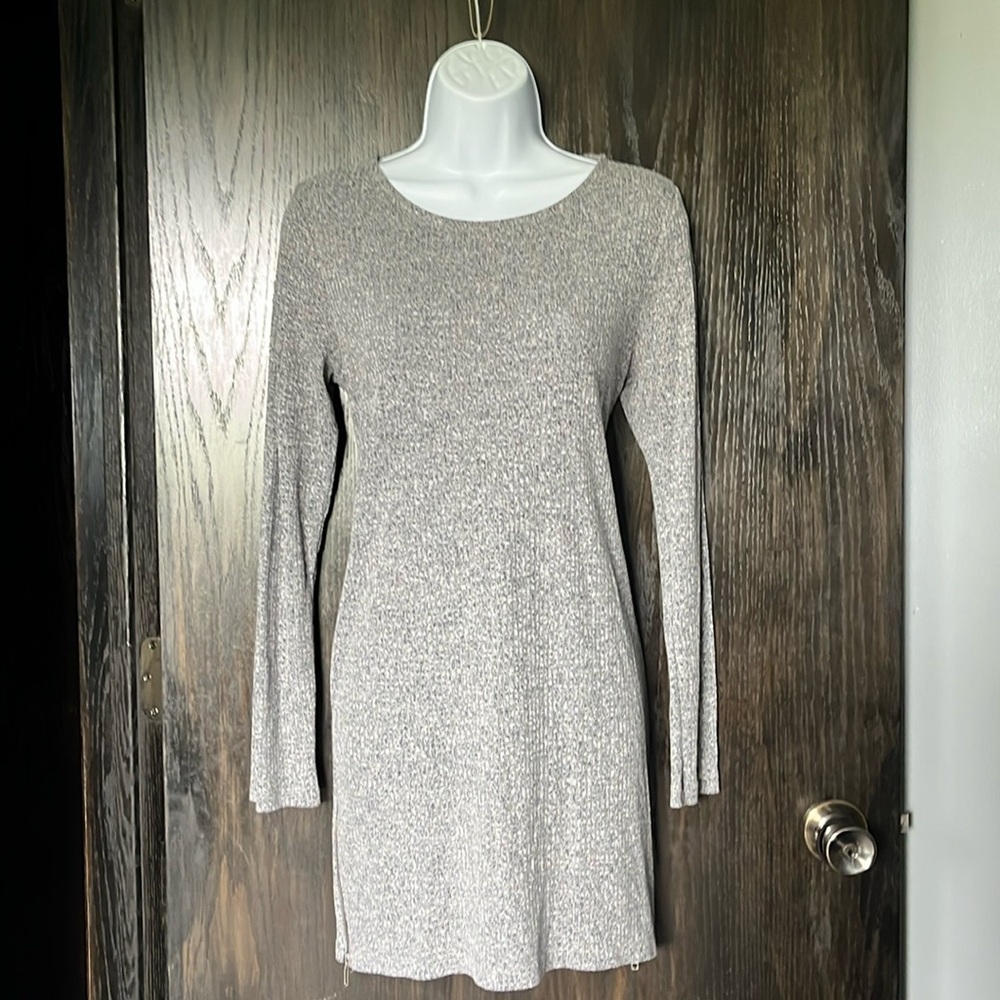 Grey long sleeve dress, M by Double Zero